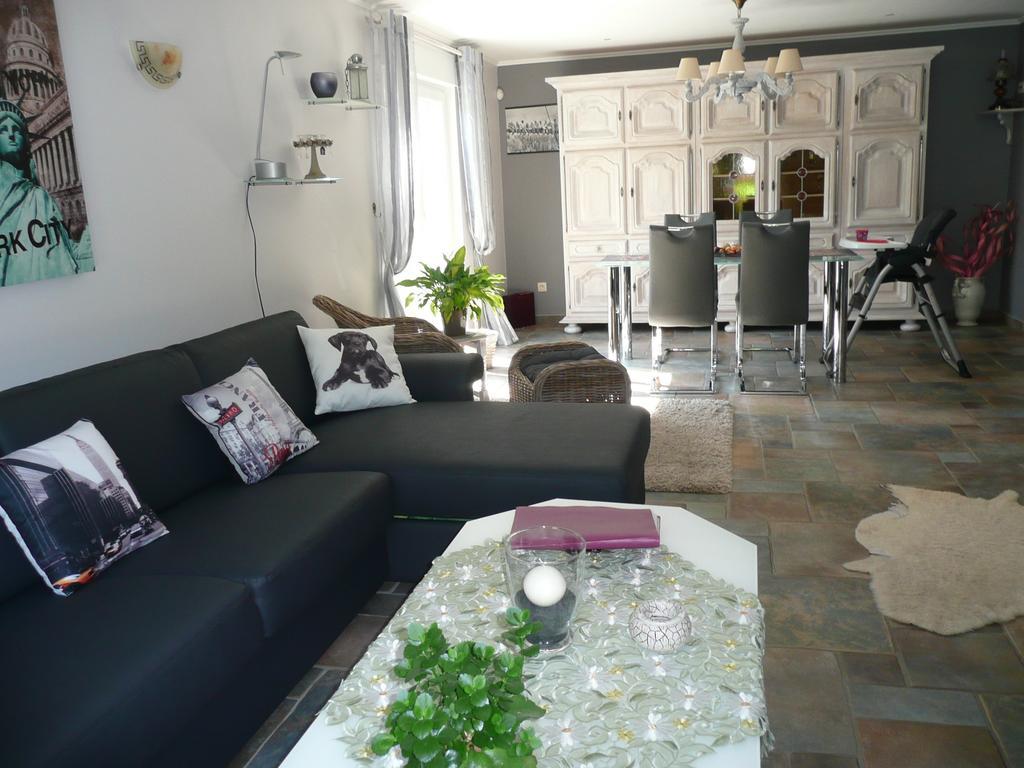 Ferienwohnung "Sweet Home" Eupen Room photo